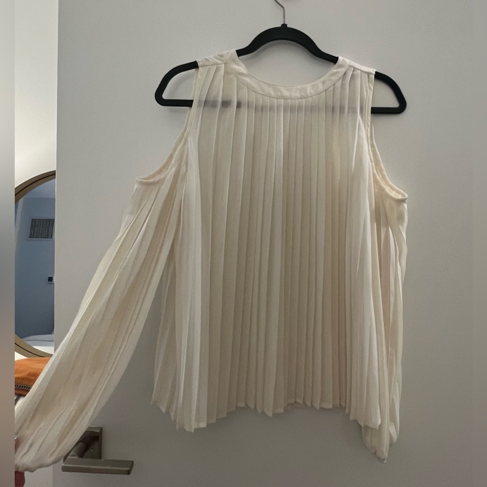 Black Label white/cream Pleaded Blouse